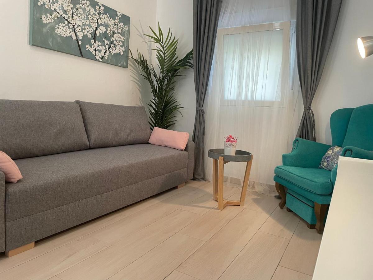 Apartamento Los Naranjos De Santa Justa Sevilla Exterior foto